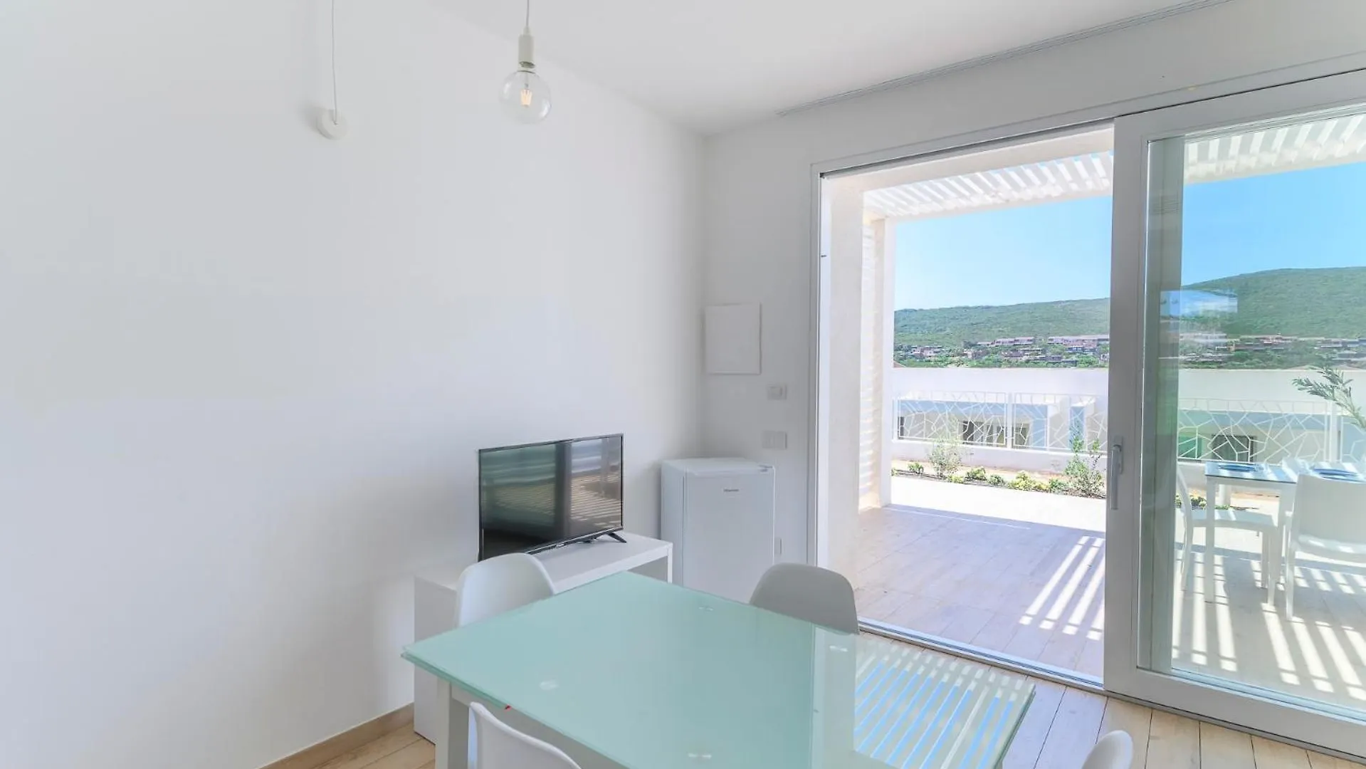 Stunning Capofalcone Charming Apartment B4Vm 4 Per Stintino 0*,