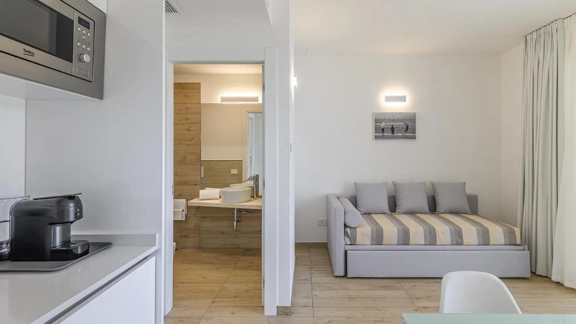 Stunning Capofalcone Charming Apartment B4Vm 4 Per Stintino
